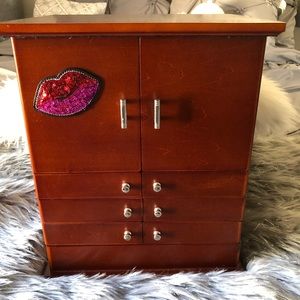 Jewelry organizer